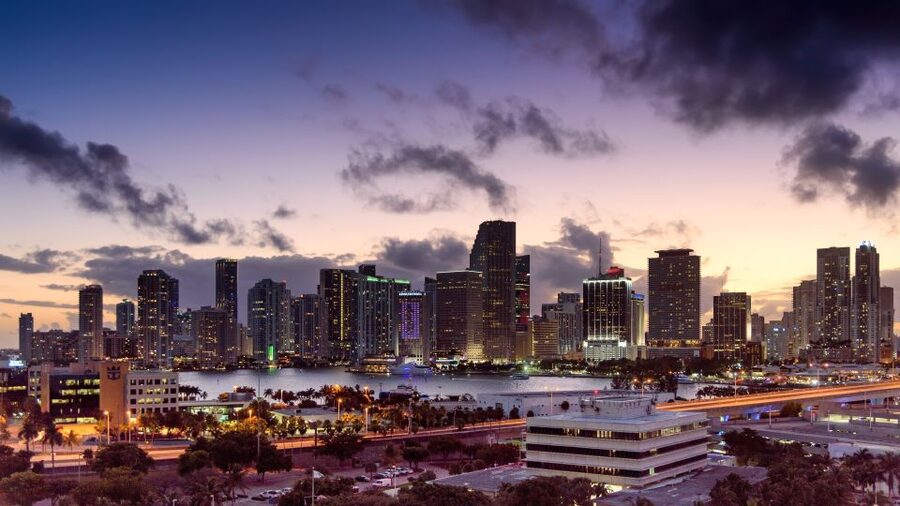 Miami: Private Luxury Airplane Tour with Champagne - Photo and Video Tips That Actually Help