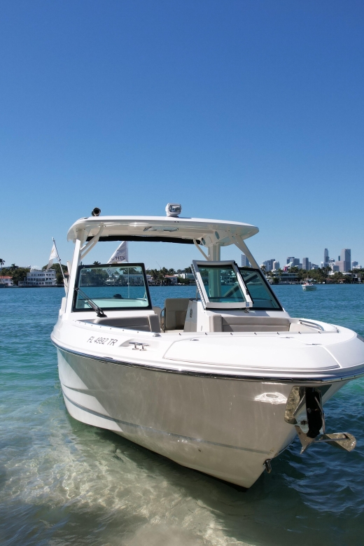 Miami: Private Star island, Miami Skyline & Miami River Tour - Star Island Homes From the Water: Seeing Miami’s Most Exclusive Neighborhood