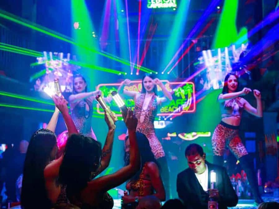 Miami Pub Crawl + Clubbing Experience - Price and value: why $21 can work out well
