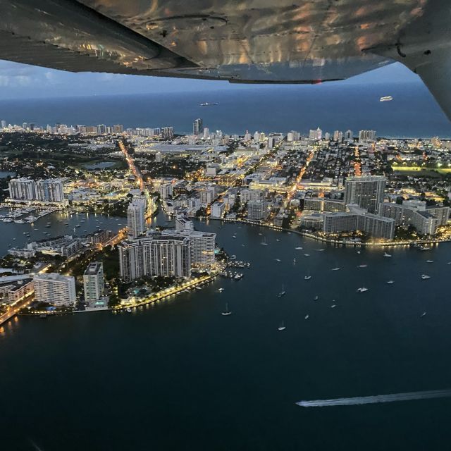 Miami: Romantic 1-Hour Private Flight Tour with Champagne - Why a private Cessna 172 beats big-group Miami sightseeing