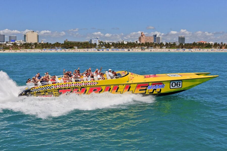 Miami: Sightseeing Speedboat Tour - Safety and comfort on a power catamaran
