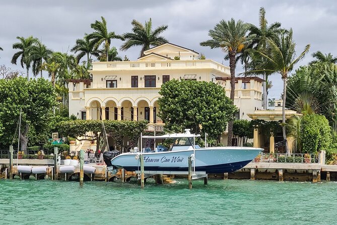 Miami Skyline Boat Cruise Past Millionaire's Homes Optional Stop - The Boat Cruise Experience: Music, Guides, and How to Hear the Story