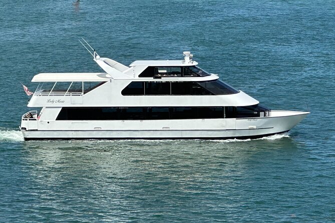 Miami Skyline Boat Cruise Past Millionaire's Homes Optional Stop - Seating and Comfort: Small Details That Change the View