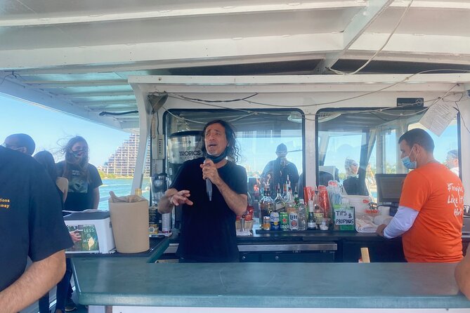 Miami Skyline: Happy Hour Cruise Music & Cash Bar - Key Things I’d Pay Attention To