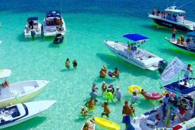 Miami: Snorkeling Adventure in Miami for Beginners Private Yacht - Group size and the vibe on a small charter