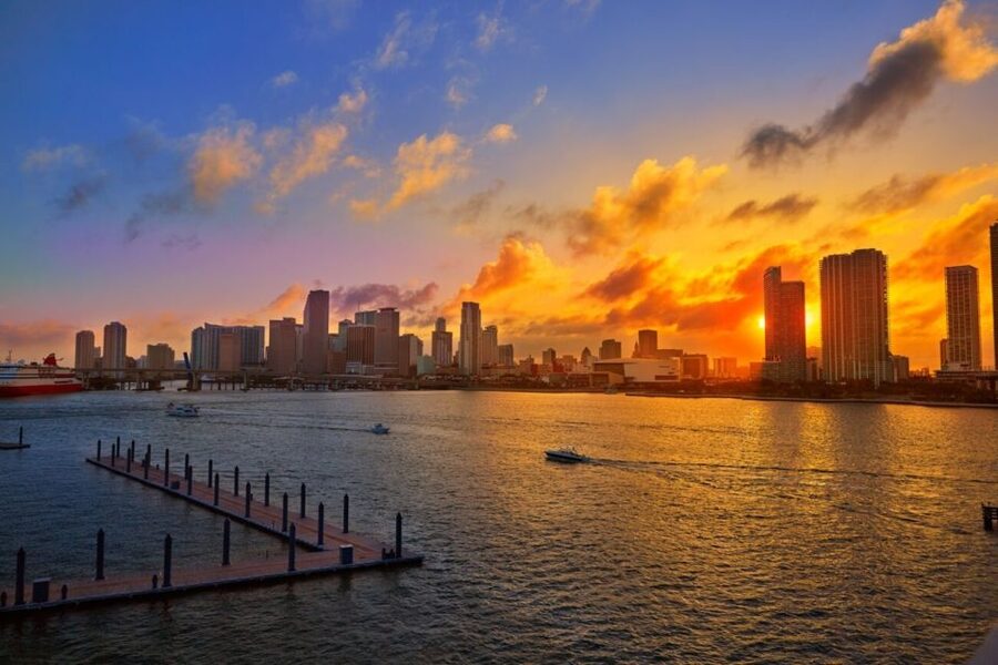 Miami: Sunset Cruise with Celebrity Homes & Open Bar - Music and the Onboard Tone: Fun, But Not a Party Cruise