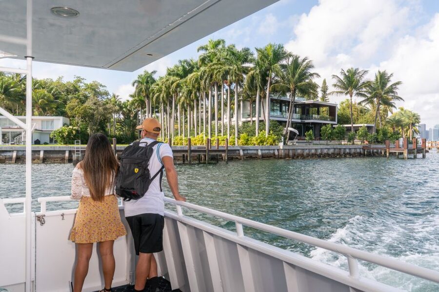 Miami: The Original Millionaire’s Row Cruise - Food, drinks, and the onboard cash bar reality