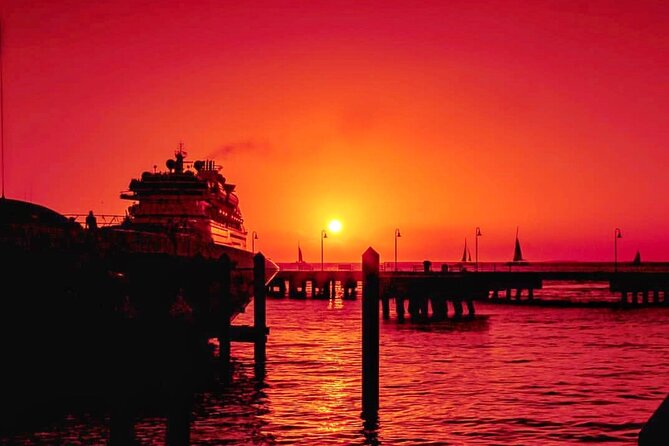 Miami to Key West One Day Roundtrip Shuttle - Arriving in Key West: 6 hours of free time to choose your pace