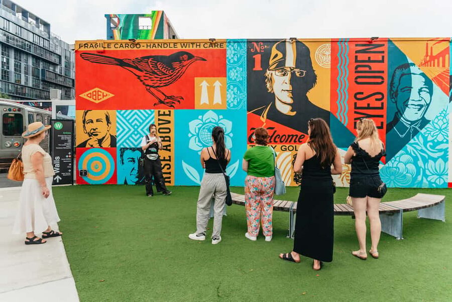 Miami: Wynwood Walls, Galleries, and Murals Guided Tour - Photo Tips: Where Your Guide Saves Time