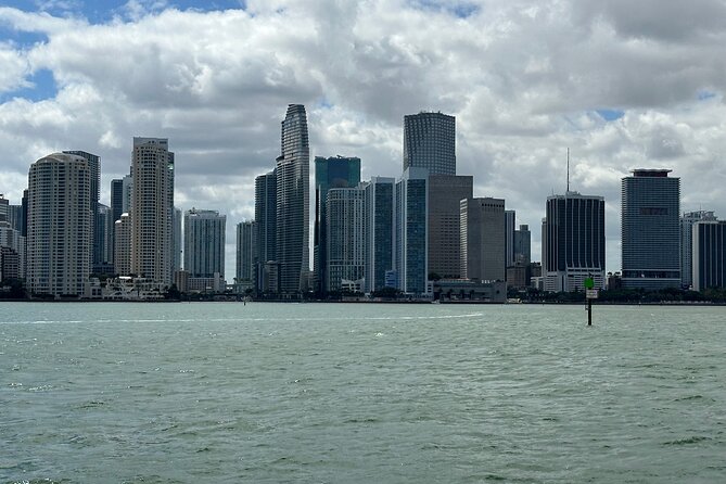 Millionaire Homes Miami Favorite Boat Cruise - The Millionaire Homes Route: Hibiscus, Palm, Sunset, Fischer