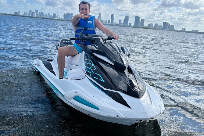 Private Jetski Excursion In Miami - Staff and service quality: helpful energy, and one booking lesson