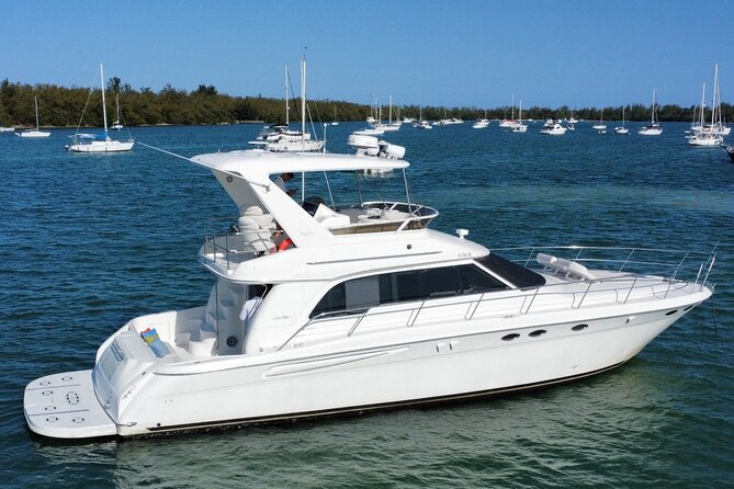 Private Luxury Yacht Cruise Tour in Miami Beach and Biscayne Bay - From Isla del Mar to Miami’s waterfront icons: what the route is really for