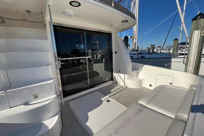 Private Luxury Yacht Cruise Tour in Miami Beach and Biscayne Bay - Miami Marine Stadium stop: shallow-water swim time without the hassle