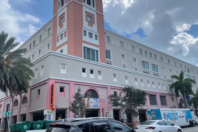 Private Miami City Tour in Tesla with local expert - What’s included in the Tesla ride (and what’s not)