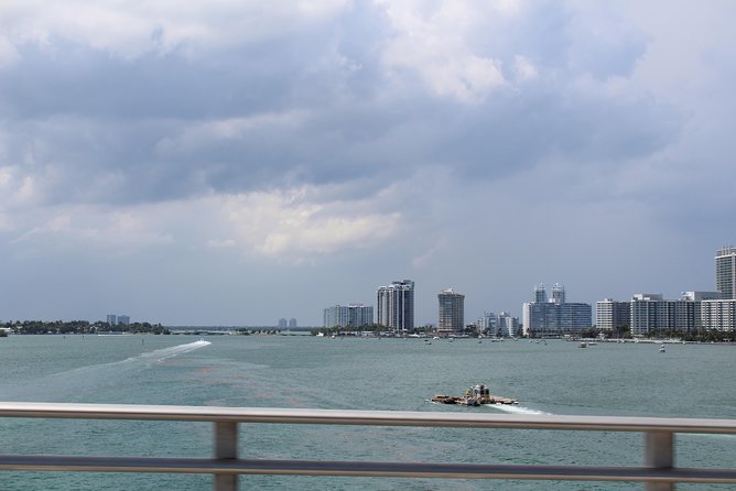 Private Miami City Tour with Expert Guide - Wynwood Walls: Street Art in a Time-Boxed Stop