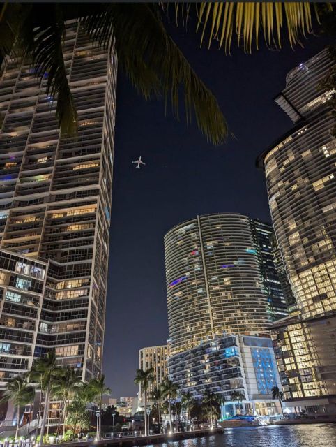 Private Sunset and Night Cruise in Miami with skyline views - The route that strings together Miami’s night skyline (Coconut Grove to Star Island)