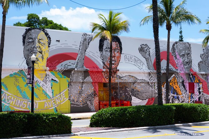 Savor South Beach: A Meal & Cultural Discovery - Stop 2: The Lincoln Eatery and Its Rooftop Chef Energy