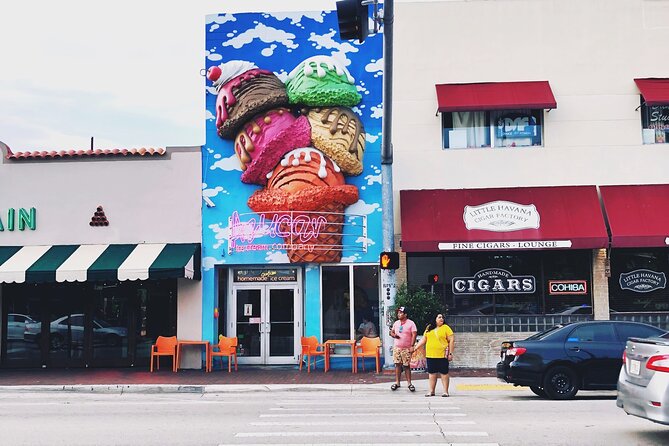 Self-Guided Audio Tour - Little Havana - The Old-Timer Chapter: Listening for Stories, Not Just Facts
