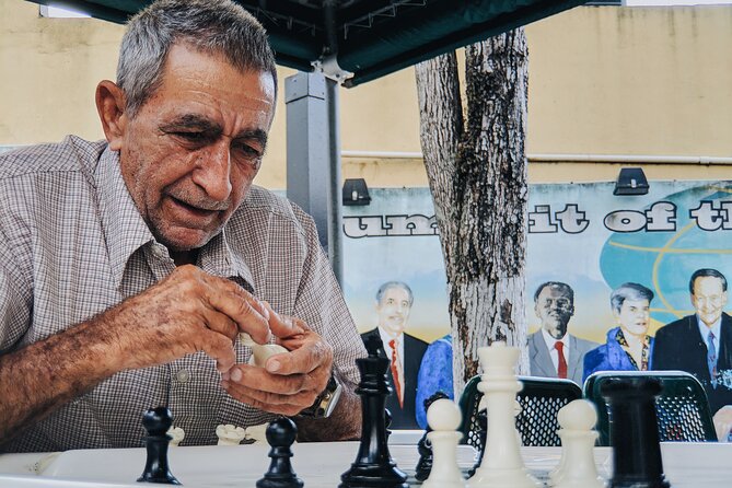 Self-Guided Audio Tour - Little Havana - End at Cuban Memorial Boulevard Park: Finish Without a Hard Deadline