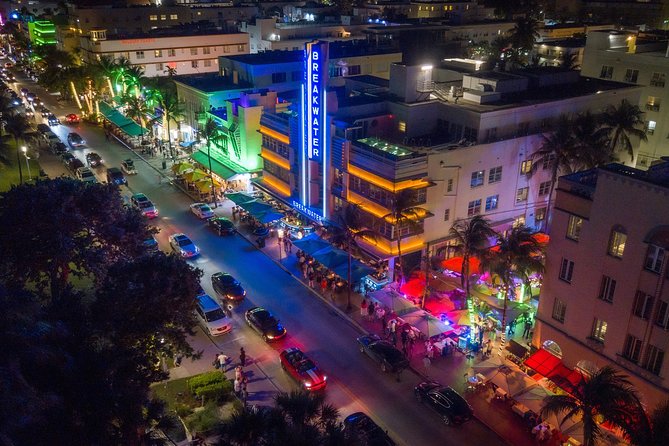Self-Guided Audio Tour - Miami Art Deco - Starting on Ocean Drive: where you begin and where you finish