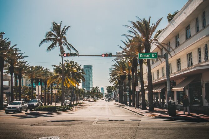 Self-Guided Audio Tour - Miami Art Deco - Who this Miami Art Deco audio tour fits best
