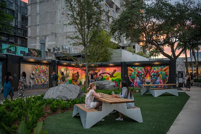 Skip the Line: Wynwood Walls Admission Ticket - The spray-painting option in the street art experience