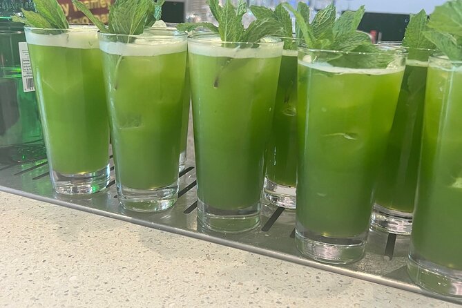 South Beach Cocktails & Bites Tour; Walking Tour Miami Beach - Key things you’ll notice on this tour