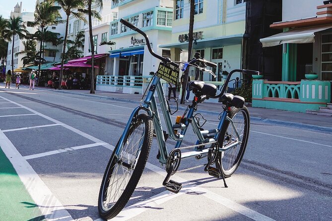 South Beach Tandem Bike Rental - Why a tandem bike rental is such a great way to see South Beach