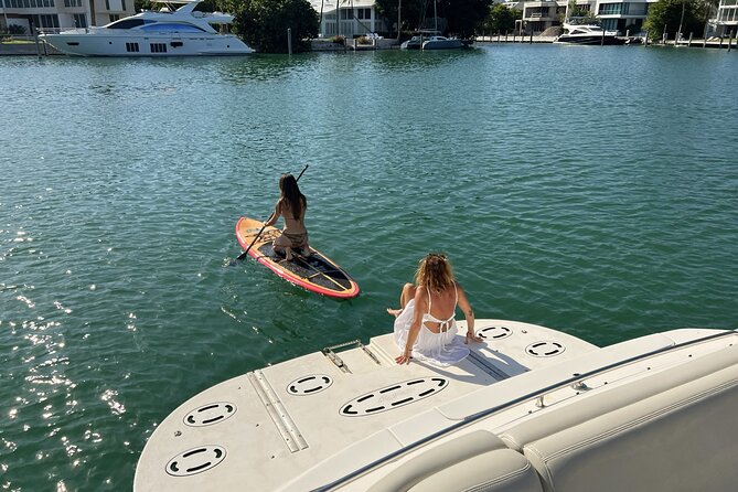 The BIG Sundancer Rental in Miami Beach - Snacks, drinks, music, and the “little luxuries” that keep the day smooth
