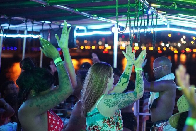 The Miami Experience Boat Party - Key highlights to know before you go