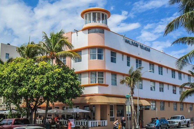 The Official Art Deco Walking Tour by The Miami Design Preservation League - Why this Art Deco walking tour feels different on Miami Beach