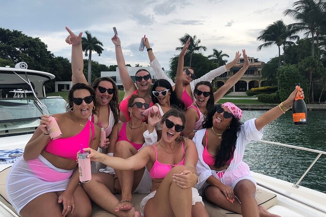 The SOUTH BEACH Sundancer Rental - Snorkeling, floats, and sandbar time on the swim deck