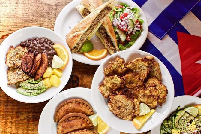 Traditional Cuban Cooking Class in Miami - Mojitos made by you: a cocktail lesson with real payoff