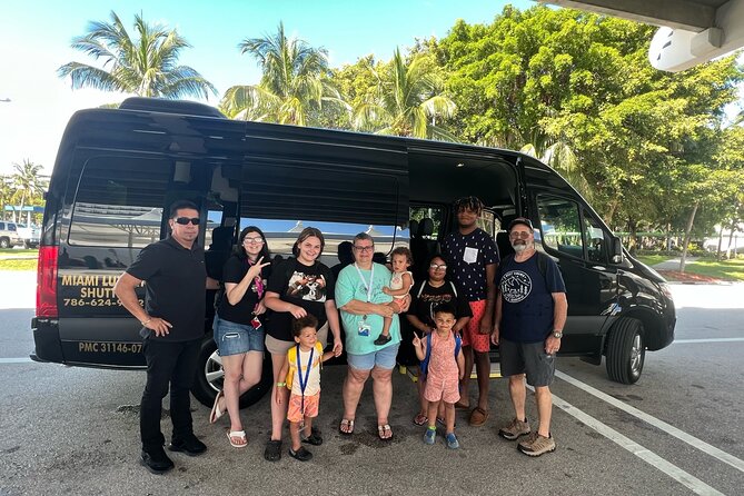 VAN Mia Airport or Hotels to Miami Port or Hotels Up to 14pax - Luggage and comfort: 2 pieces per person, plus extra room for groups