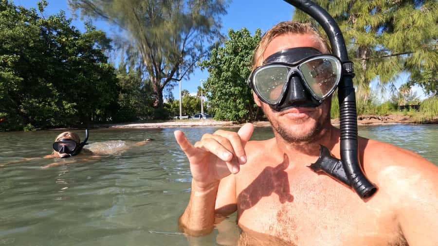 West Palm Beach: Beginner Snorkel Tour with Turtles & Videos - Price and value: $47 for a guided first-timer lesson plus videos