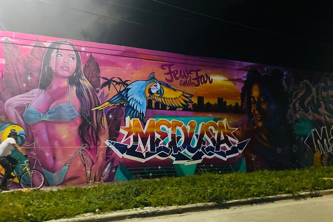 Wynwood Graffiti Golf Cart Tour After Dark - Stop 3: Wynwood Marketplace on 2nd Avenue for Easy Planning