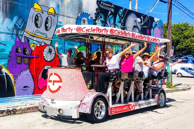 Wynwood Graffiti InstaTour on a Party Bike - Headsets and live commentary: the difference between hearing and guessing
