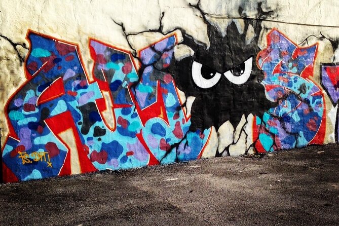 Wynwood Street Art Tour - Artist Lead -VIP Cart - Who should book this Wynwood VIP cart tour