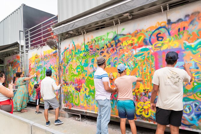 Wynwood Walls Admission and Official Spray Painting Experience - Entering Wynwood Walls: turning a neighborhood into your classroom