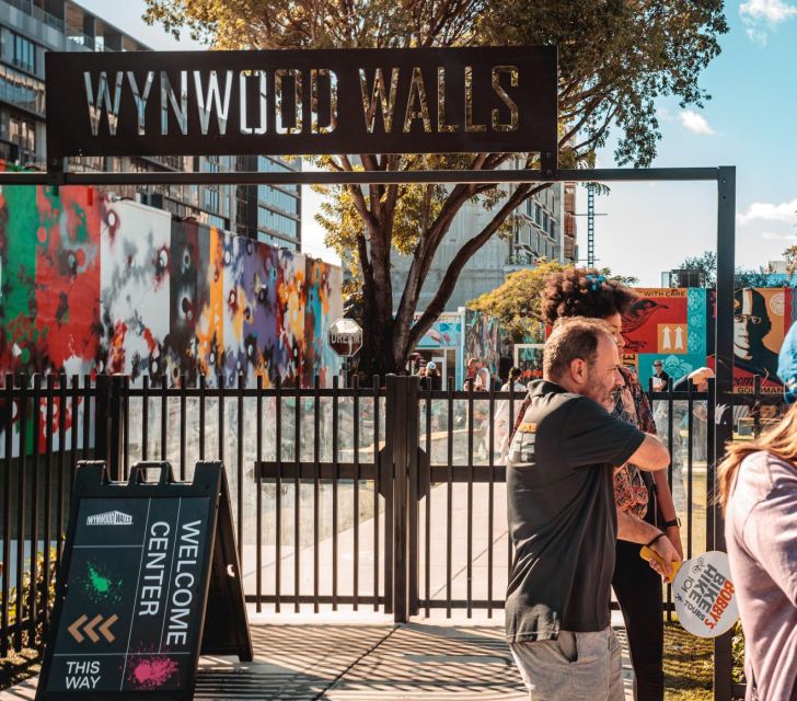 Wynwood Walls Street Art & Neighborhood Walking Tour - The quick photo stops: smart time-saving moments