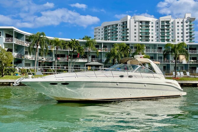 Your Private Miami Yacht Tour with Music and Fun - Captains Matter: Personal Styles You’ll Feel in the Experience